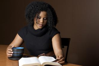 why-should-i-read-my-bible.jpg