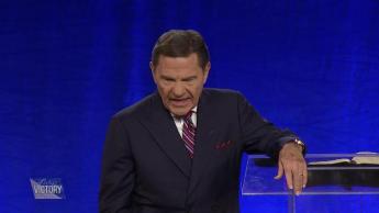 2017 Living Victory Anaheim: Friday Evening Offering Message (7:00 p.m.) 